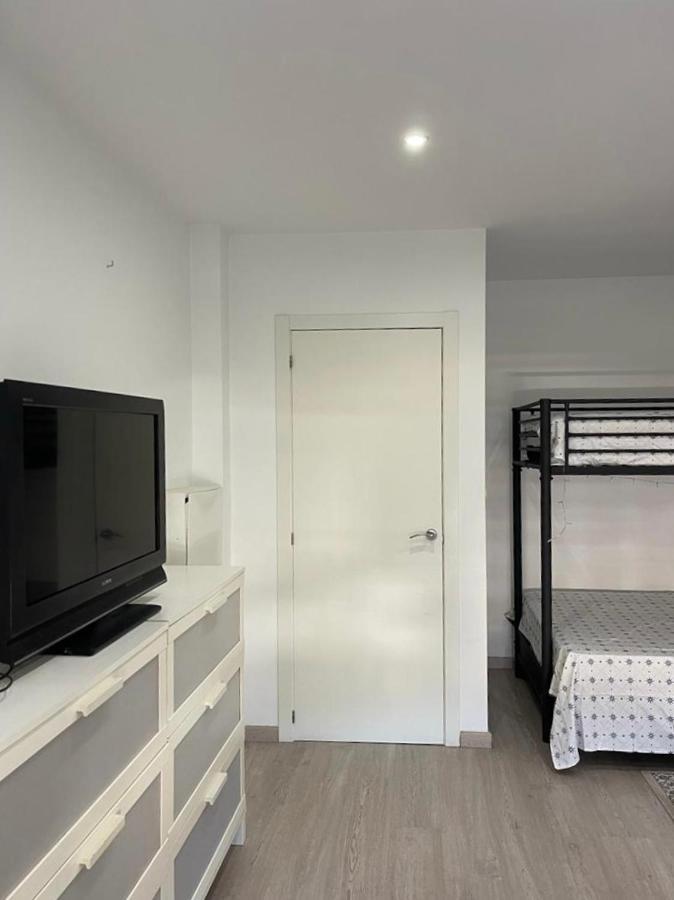 Lujoso Y Amplio En Apartament Crevillente